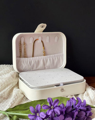 GleamNest – Personalized Jewellery Box