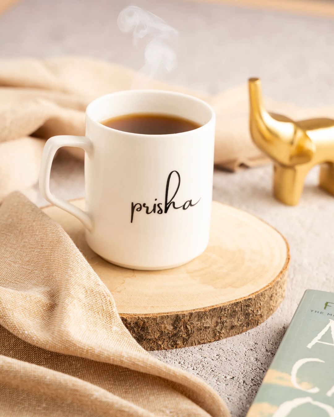 Personalized ceramic mug: 'prisha' monogram in black