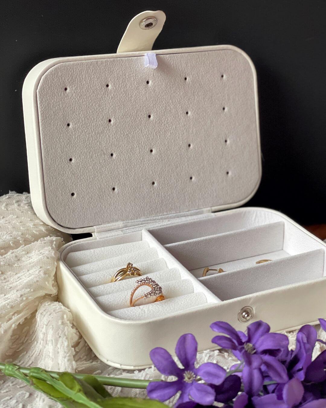 GleamNest – Personalized Jewellery Box