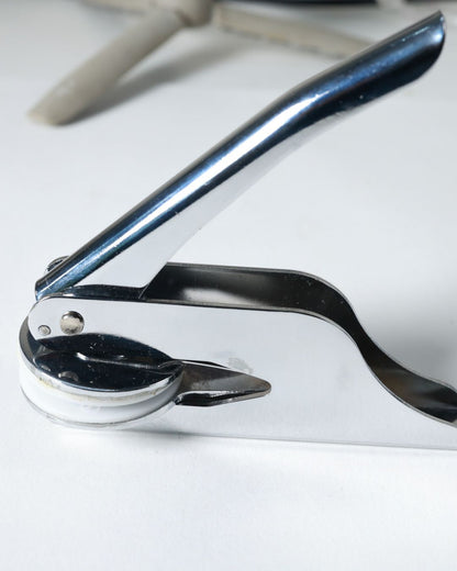 Impressa – Custom Identity Paper Embosser (40 mm)